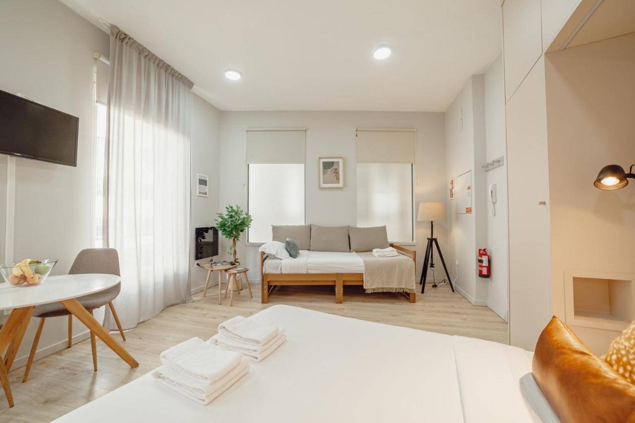 Oporto Guest Trindade Studio Esterno foto